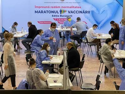 Numărul persoanelor vaccinate la Maratonul din Bucureşti a trecut de 10.000 / Vaccinarea continuă