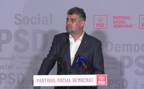 Ciolacu: Liderul de grup al PSD de la Camera Deputaţilor, domnul Simonis, este vaccinat, are COVID în acest moment. Valul patru. Este altă tulpină, categoric. Şi el şi toată familia, zece membri ai familiei/ Efectele asupra lui sunt mult mai reduse