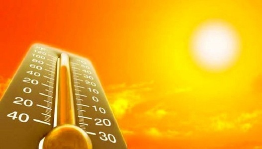 Maxime de 41 de grade Celsius au fost înregistrate, luni, în zona de sud a ţării. În aceeaşi regiune a fost foarte cald şi peste noapte