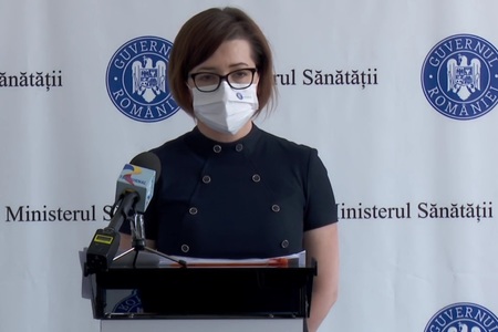 Ioana Mihăilă: Eu, ca om, mi-am vaccinat copilul care avea indicaţie de vaccinare / Cei sub 12 ani să respecte măsurile de precauţie şi anume purtatul măştii şi distanţa