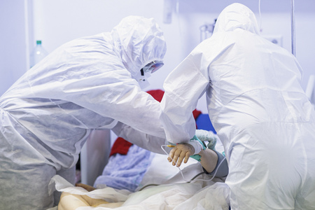 Ministerul Sănătăţii: 8.831 cazuri noi de persoane infectate cu coronavirus / 28 de pacienţi au decedat