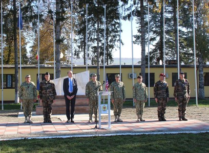 Forţele Terestre Române anunţă schimbarea comenzii Grupului de Luptă al NATO din România 