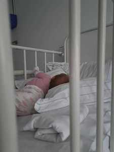 Bebeluş de trei luni, internat cu gripă la Spitalul de Boli Infecţioase din Iaşi