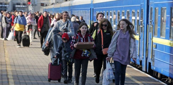 Peste 10.000 de refugiaţi ucraineni au intrat în România, în ultimele 24 de ore
