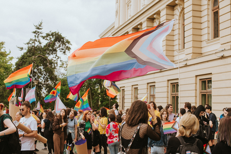 A treia ediţie a marşului Iaşi Pride va avea loc duminică pe străzile Iaşului / Arhiepiscopia Iaşilor: Este un nou marş al celor ce promovează atitudini împotriva firescului şi o ideologie dezumanizantă
