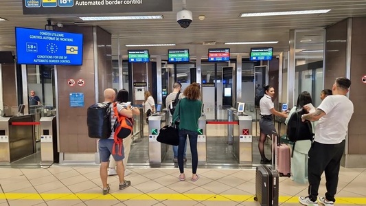 CN Aeroporturi Bucureşti: Echipamentele de control electronic al documentelor de călătorie au devenit nefuncţionale din cauza unor probleme la reţeaua electrică
