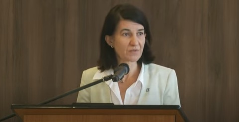 Violeta Alexandru, întrebată dacă neregulile în centrele rezidenţiale sunt un fenomen naţional sau sunt cazuri izolate: Nu cred că este un caz izolat, dar nici nu pot să generalizez/ Într-un centru cu zeci şi sute de persoane nu se poate face îngrijire