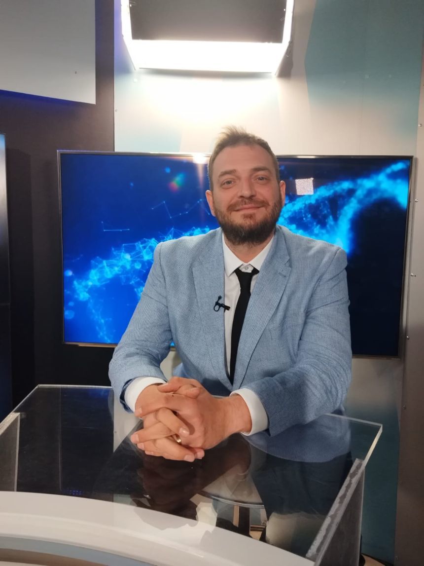 Medicul ginecolog Andrei Dumitrescu: Am scris pe Facebook şi am primit o grămadă de mesaje urâcioase când am lansat ideea că ar trebui să promovăm educaţia sexuală în şcoli