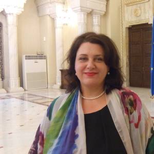 Psihologul Cătălina Constantin: Armele cele mai eficiente pentru a sta departe de droguri sunt o stimă de sine optimizată, puterea de a spune ”Nu” şi puterea şi ştiinţa de a cere ajutorul şi de a avea la cine să ceară ajutorul
