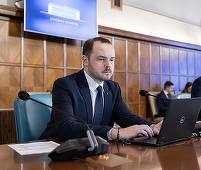 CAZUL FETIŢEI DE 2 ANI CARE A MURIT DUPĂ ANESTEZIE – Rogobete: Am propus ca intervenţiile chirurgicale stomatologice, în special cele care se desfăşoară cu anestezie generală, să poată fi desfăşurate şi în spitalele publice