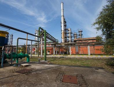 Garda Naţională de Mediu, în urma unei vizite a şefului instituţiei la Ploieşti, unde locuitorii reclamă de mulţi ani poluare şi mirosuri greu de suportat: Este util de înţeles că „mirosul” şi „poluarea aerului” sunt două noţiuni distincte