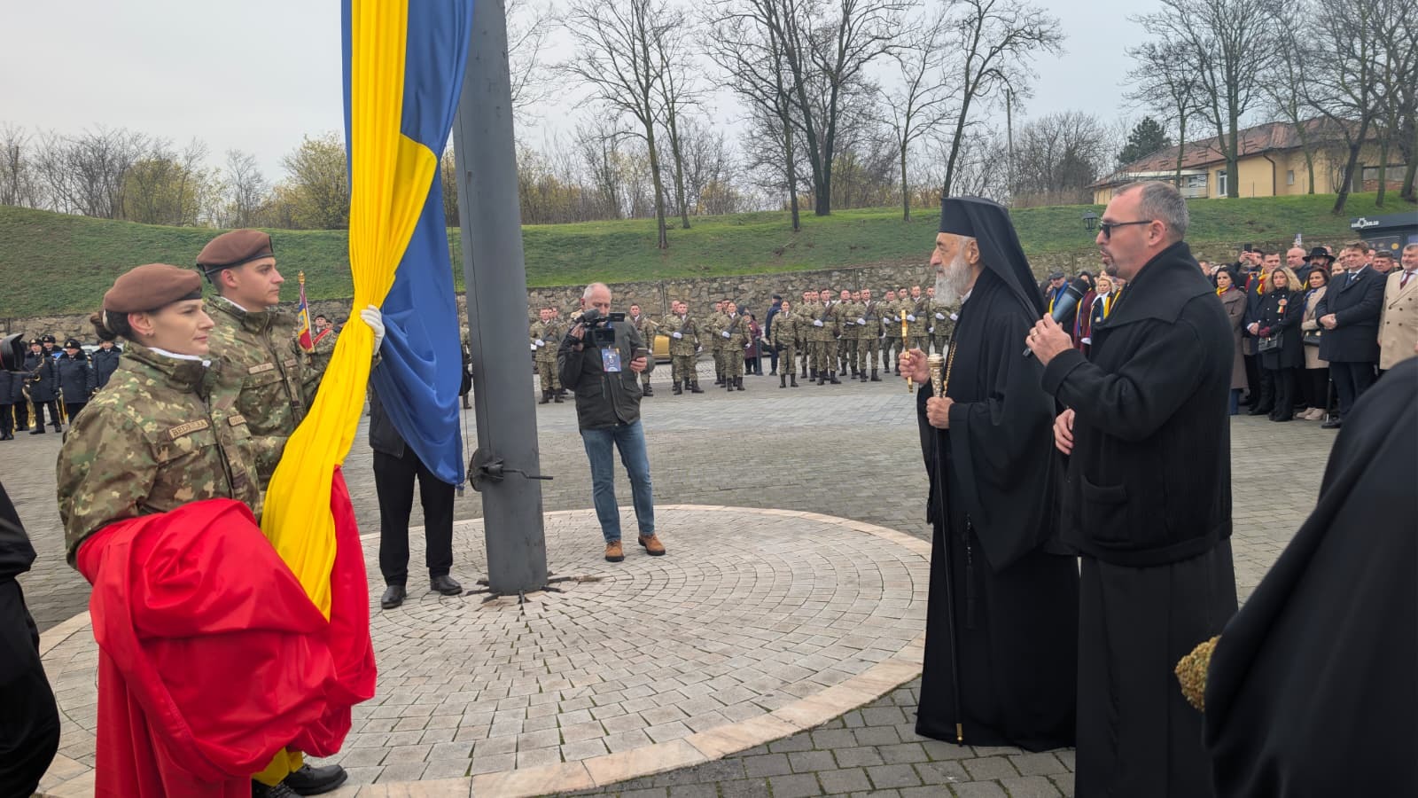 Politicienii se înghesuie la Alba Iulia pentru capital simbolic de 1 Decembrie
