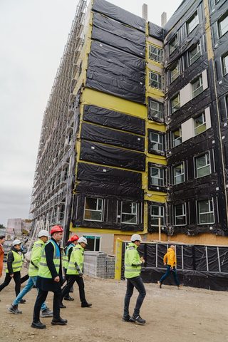 Ministrul Sănătăţii: La Centrul Chirurgical Cardiovascular al Institutului de Urgenţă pentru Boli Cardiovasculare şi Transplant din Târgu Mureş, lucrările avansează într-un ritm susţinut, iar termenul asumat – finalul lunii iunie 2026 – este realist