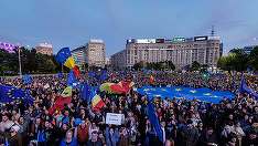 Manifestaţie anunţată vineri în Piaţa Victoriei: E nevoie să apărăm democraţia!