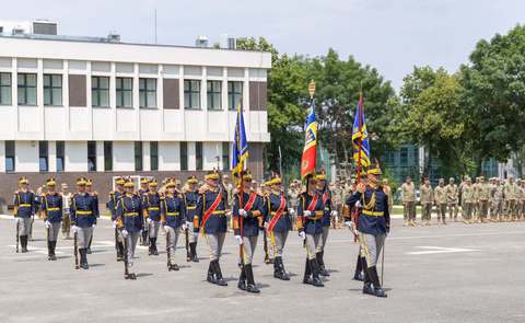 Armata României prezentă la parada militară de Ziua Naţională a Franţei