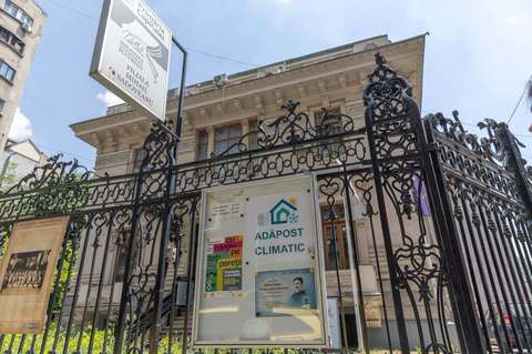 Ministerul Mediului aminteşte că în Bucureşti există o reţea de adăposturi climatice, acestea fiind deschise la 271 de instituţii şi farmacii