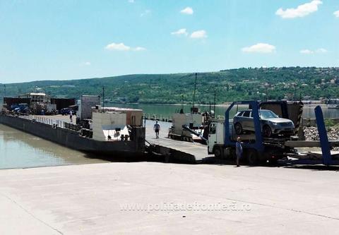 Cursa de bac Călăraşi - Ostrov, suspendată temporar din cauza nivelului foarte scăzut al Dunării/ Anunţul Poliţiei de Frontieră Giurgiu