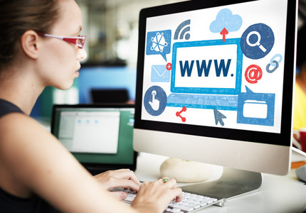 INSP: Tendinţele confirmă o legătură îngrijorătoare între timpul excesiv petrecut în faţa ecranelor şi deteriorarea indicatorilor de sănătate mintală / 22.000 de copii şi adolescenţi din România, înregistraţi cu tulburări / Campanie de conştientizare