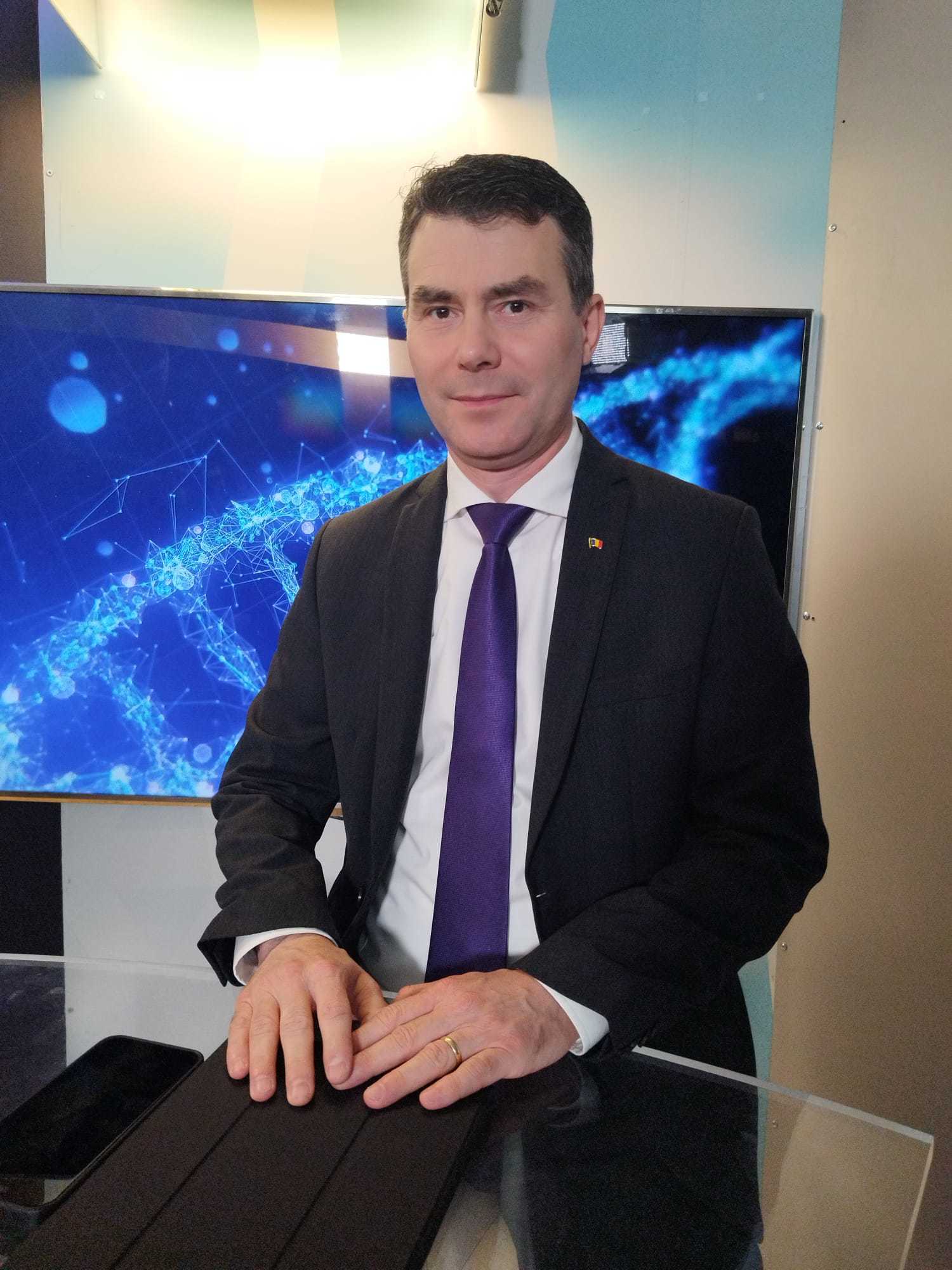 Horaţiu Moldovan: Noua platformă informatică a CNAS va avea portofelul digital al pacientului / Pacientul va regăsi acolo, din vară, toate documentele medicale, biletele de trimitere, reţete