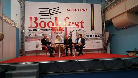 Augustin Lazăr, la Bookfest, unde şi-a lansat o carte: Voci în spaţiul public spun că această infracţiune, conflictul de interese, trebuie dezincriminată pentru că deranjează prea multă lume