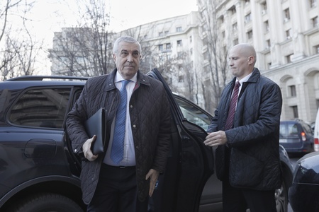 UPDATE - Călin Popescu Tăriceanu, la Parchetul General, într-un dosar în care este suspectat de abuz în serviciu