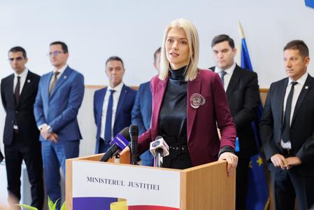 Alina Gorghiu, la inaugurarea sediului modernizat al Judecatoriei Târgovişte:  Este a treia instanţă care se bucură de un sediu nou. O investiţie de 17,6 milioane de lei