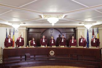 Precizările celor patru judecători CCR care au lipsit de la şedinţa privind pensiile magistraţilor. Judecătorii vor ca Guvernul să clarifice public că legea „nu modifică aspecte ale pensiei de serviciu, ci abrogă efectiv acest drept al magistraţilor”