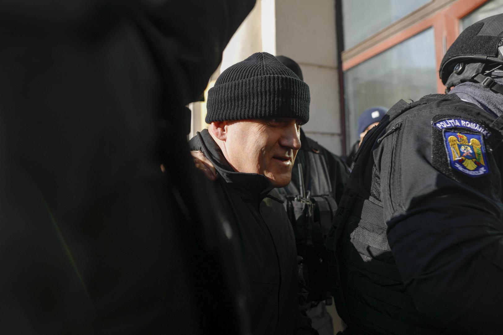 Instanţa supremă a admis contestaţia lui Horaţiu Potra la decizia Curţii de Apel Bucureşti de arest la domiciliu/ Mercenarul are acum o măsură preventivă mai blândă, aceea a controlului judiciar/ Decizia ICCJ este definitivă
