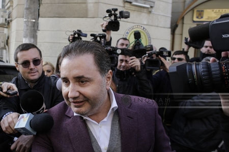 Comisia juridică decide luni dacă avizează sau nu arestarea deputatului PSD Cristian Rizea, acuzat de fapte de corupţie