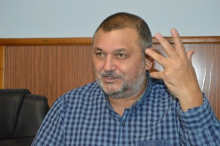 Deputatul UNPR Sergiu Vizitiu, acuzat de liderul PMP Vaslui că ar fi falsificat o adresă către BEC pentru a schimba reprezentantul partidului în BEJ