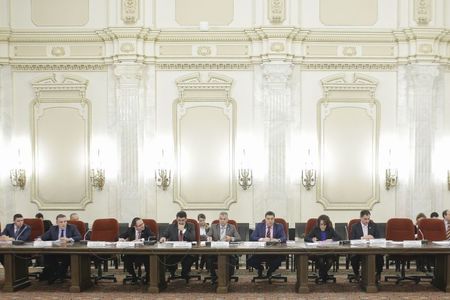 Şedinţa Comisiei juridice din Senat a început. Şerban Nicolae: Dacă mai rămâne timp, discutăm şi proiectul graţierii. VIDEO