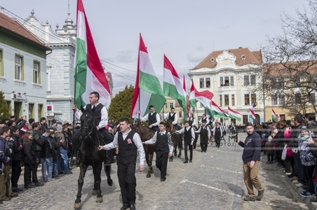 UDMR a depus un proiect de lege ca 15 martie să fie declarată zi de sărbătoare oficială a comunităţii maghiare din România