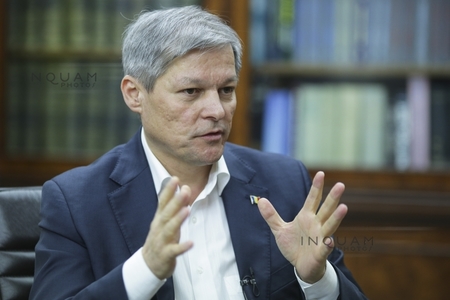 Cioloş spune că nu se va alătura USR: Intrarea mea în partid în acest moment ar duce la dezbinare