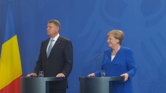 Iohannis: Merkel m-a încurajat să continui discuţiile pe Schengen cu liderii UE. Poate reuşim să ne apropiem de o soluţie