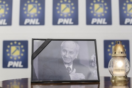 PNL deschide o carte de condoleanţe în memoria lui Mircea Ionescu Quintus