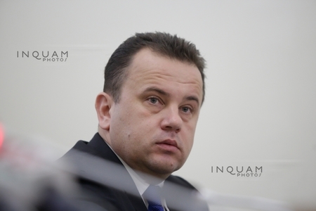 Liviu Pop: Preşedintele Klaus Iohannis a condus o organizaţie care este “continuator” al unui grup nazist