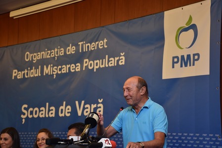Băsescu consideră că este nevoie de unirea opoziţiei pentru alegerile europarlamentare, altfel PSD are ”vânt în pânze” până în 2020