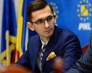 Deputatul PNL Timiş Pavel Popescu, după semnarea memoriului privind clipul \