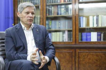 Liderul PLUS Dacian Cioloş susţine o conferinţă de presă pentru a oferi explicaţii legate de înfiinţarea partidului - VIDEO