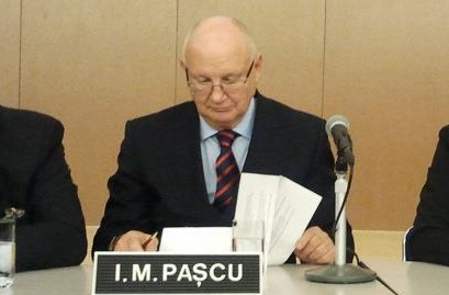 Ioan Mircea Paşcu, fost europarlamentar: Doresc sa fac public faptul ca mi-am anunţat candidatura la postul de comisar al României pe transporturi. Doamna prim-ministru este la curent cu candidatura mea
