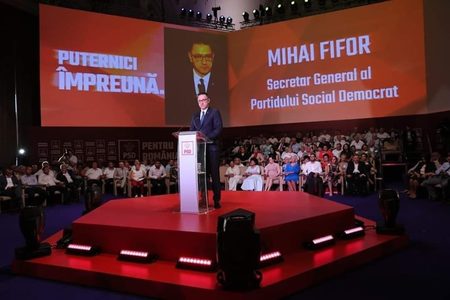 Fifor: Moţiunea a trecut, iar PSD merge în opoziţie. Se încheie una dintre cele mai bune guvernări pe care le-a avut România; din păcate, trădarea şi-a făcut din nou loc între noi