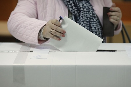 Alegeri prezidenţiale 2019 - Rezultate provizorii ale votului în străinătate: Klaus Iohannis - 53,05%, Dan Barna - 27,36%, urmaţi de Theodor Paleologu, Mircea Diaconu şi de Viorica Dăncilă
