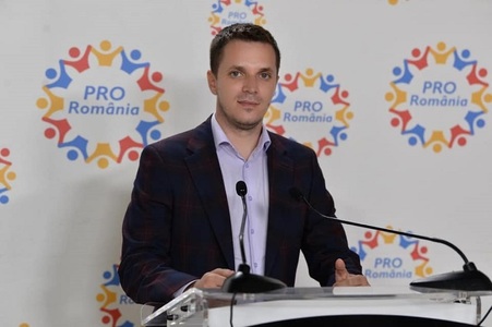 Claudiu Daniel Catană, co-preşedintele ALDE Bucureşti: Mergem în alegerile parlamentare având obiectivul realist de a obţine un rezultat cu două cifre şi de a deveni al treilea partid din România