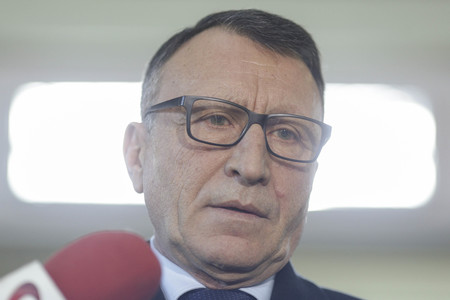 Preşedintele PSD, Marcel Ciolacu, afirmă că şi Paul Stănescu a fost diagnosticat cu COVID-19