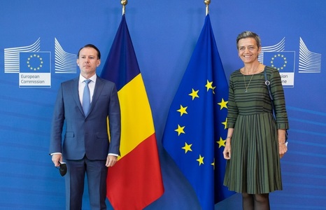 Premierul Cîţu a discutat cu vicepreşedintele executiv al Comisiei Europene despre priorităţile României din PNRR