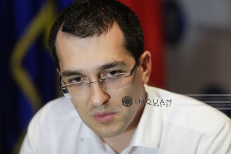 Vlad Voiculescu, ales preşedinte al filialei Bucureşti a USR PLUS - surse