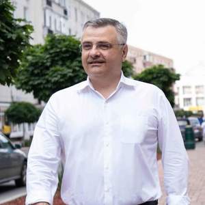 Liderul filialei municipale PNL Buzău: Am semnat Moţiunea preşedintelui Ludovic Orban convins fiind că există mai mult ca oricând nevoie de experienţă şi dialog în viaţa politică românească