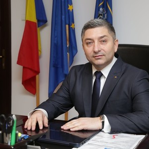 USR Cluj anunţă că va sesiza CNCD, după ce preşedintele Consiliului Judeţean, Alin Tişe, l-a numit pe un consilier USR "autist"