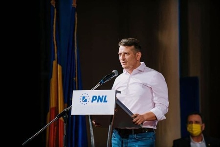 Gheorghe Pecingină, după ce Ciolacu a calificat drept dezastruoasă guvernarea de dreapta: Sunt mândru ca sunt membru PNL şi mândru că am facut parte din guvernarea liberală 2020-2021