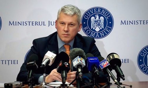 Predoiu pleacă la Bruxelles, la Consiliul JAI / MJ: Ministrul ”va prezenta poziţia României cu privire la instrumentele juridice şi politicile europene în domeniul Justiţiei aflate pe agendă, în conformitate cu mandatul aprobat de prim-ministru”